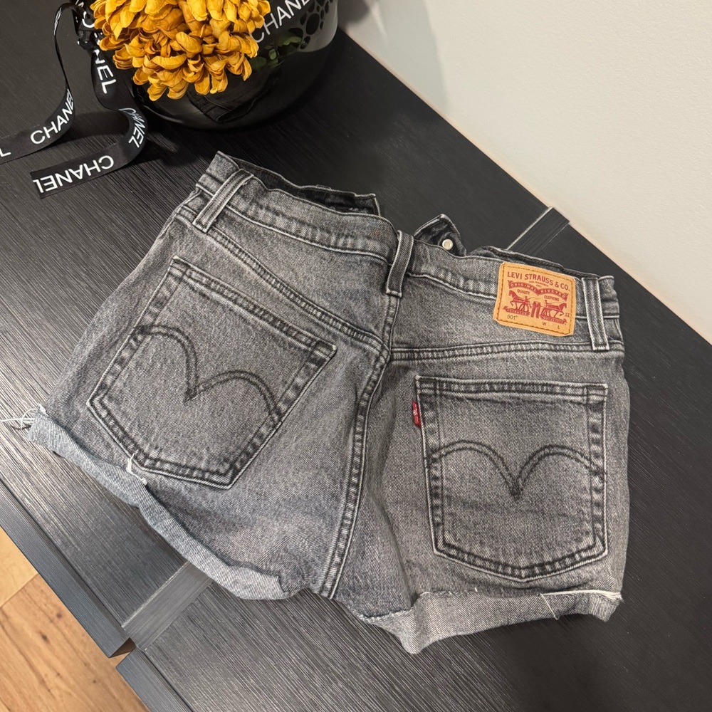 LEVI 501 Jean Short